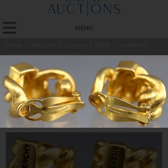 Givenchy Gold Chain Snap back earrings.